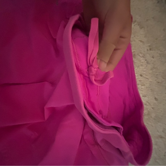 size 4 Tall 4” in. lululemon speed ups - Picture 5 of 6